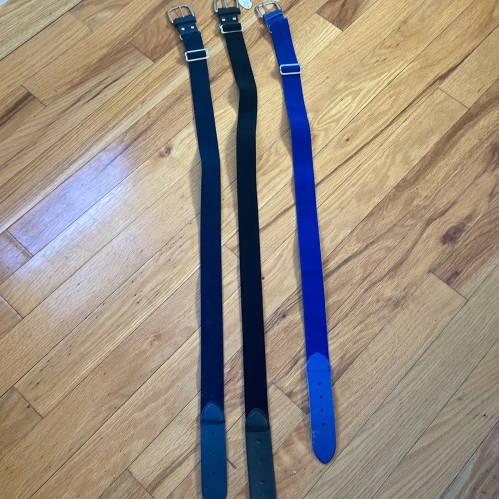 Adams Brand baseball belt(s) men’s. 1 navy. 1 Black. 1 royal blue. Adjustable